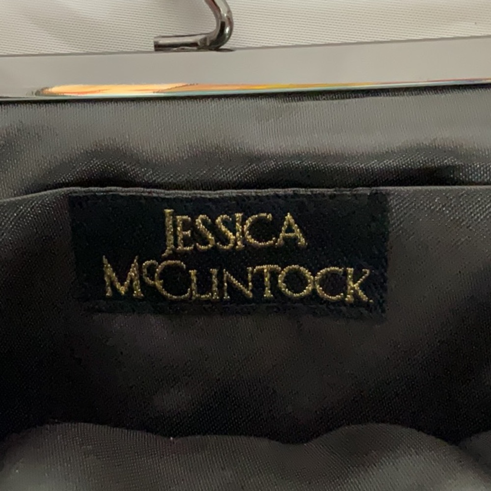 EUC Woman’s Jessica McClintock clutch purse - Picture 4 of 4